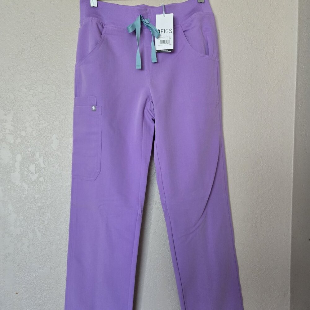 Figs XXS Tall Kade Cargo Lavender Scrub Pants